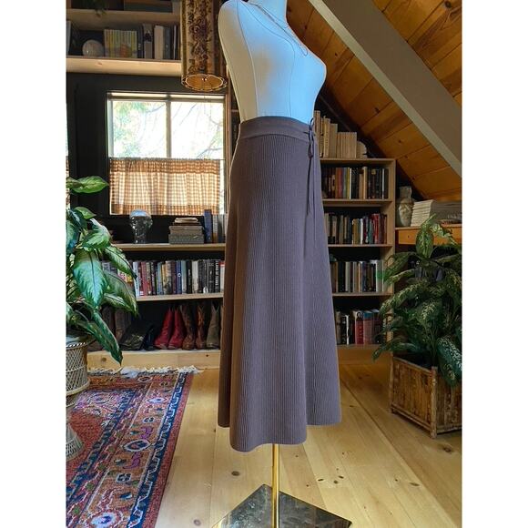 Vintage Skirt Brown Ribbed - Picture 3 of 8